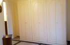 Vand apartament la casa 5 camere central Piata Catedralei - 9