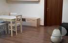 Dau in chirie apartament cu 3 camere in prima nufarul.disponibil 15 09 2026.pret 400euro.nr tel 0763012919 - 2