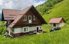 Casă cu Teren 5400 Mp în Măgura - 9