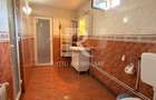 Casa cu spa?iu comercial | Curte | Garaj | Parcare | Nojorid