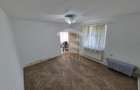 casa veche ce asteapta amenajarea ta, Ploiesti, central