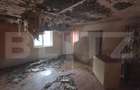 Casa cu acoperisul ars cu teren intravilan, 764 mp, zona Razvad - 14
