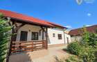 Casă 3 camere de vânzare in Bujac