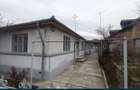 Casa de vanzare cu teren - 2
