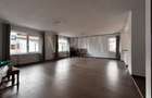 Apartament 4 camere de vanzare in Floresti - 1