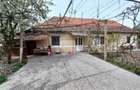 Casa spatioasa de vanzare in Reghin teren 1101 mp, zona excelenta.