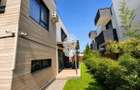 Vila De Vanzare - Str.rarau - Intrare Com. Berceni - 3