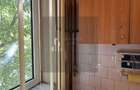 Apartament 3 camere Piata Progresul /etaj 2 - 3