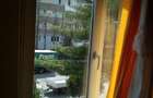 Vand apartament doua camere decomandat etaj 1