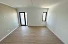 5 camere! CANALIZARE! Incalz in pard! Vila Tomesti - 5