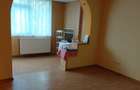 Apartament cu 3 camere decomandat în Micro 13 - 8
