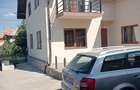 Casă cu 5 camere în Vatra Satului - 2