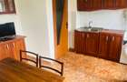Proprietar, închiriez apartament  - 6