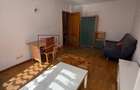 Casă cu 5 camere cu Garaj în Iancu Nicolae - 8