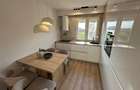 Apartament cu 3 camere semidecomandat în Circumvalațiunii - 9