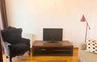 Apartament cu 3 camere decomandat în P-ța Victoriei - 4