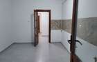 Apartament Pacurari 3 camere etaj 2/9 din 1990 Decomandat Renovat - 3