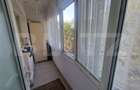 Apartament cu 4 camere decomandat în Rovine - 3