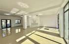 Spatiu comercial 76 mpu cu vitrina stradala 6 ml 4 parcari pe Doamna S