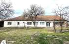 Casa in Loc. Livada cu teren 1737mp fs 20ml - 1