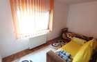 Apartament cu 4 camere decomandat în Periferie - 2