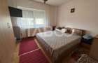 Apartament cu 3 camere decomandat în Central - 3