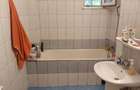 Inchiriez o camera intr-un apartament cu 3 camere - 8