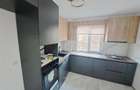 Apartament cu 3 camere semidecomandat în Circumvalațiunii - 12