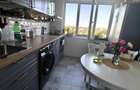 Apartament cu 3 camere decomandat în Tătărași - 2