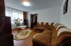 vand ap. 2 camere etaj 2 micro 6 - 10