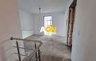 Casă cu 6 camere cu Teren 900 Mp în Cetate - 10