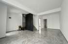 Vila P+1 cu 4 Camere | Lumina - 12