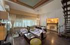 Penthouse cu 3 camere decomandat în Brătianu - 1