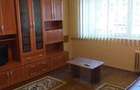 Apartament cu 3 camere semidecomandat în Cotroceni - 1