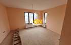 Casă cu 6 camere cu Teren 357 Mp în Micești - 3