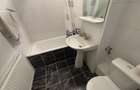 Inchiriez apartament cu 3 camere la 1 minut de Colina
