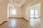 Apartament cu 4 camere decomandat în Central - 1