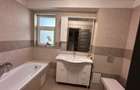 Apartament cu 3 camere decomandat în Central - 9