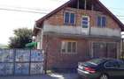 Casă cu 4 camere în Central - 1