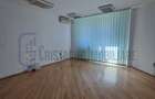 Birou 4 camere, decomandat, nemobilat, se preda igenizat - 2