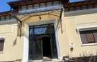 Casă cu 7 camere cu Teren 960 Mp în Tineretului - 1 Casă cu 7 camere cu Teren 960 Mp în Tineretului - 1