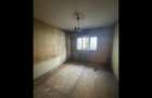 Apartament cu 3 camere semidecomandat în 1 Mai - 9