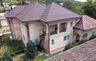 Casă cu 7 camere cu Teren 1500 Mp în Târgoviște - 20