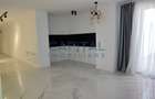 Apartament cu 5 camere decomandat în Nufărul - 12