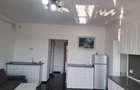 Inchiriez apartament 3 camere , loc de parcare inclus , in zona AFI - 1