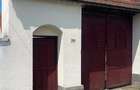 Casă cu 5 camere cu Teren 2960 Mp în Petriș - 1