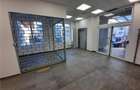 Spațiu comercial, de 500 mp, în Exterior Est - 21