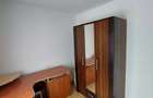 Vand apartament cu 2 camere semidecomandat -Zona Fortuna Vlaicu,etaj 4 4 direct de la proprietar.