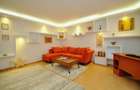 Panduri apartament 2 camere decomandat, etaj 1, renovat recent