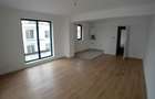 Apartament cu 2 camere decomandat în Titan - 2